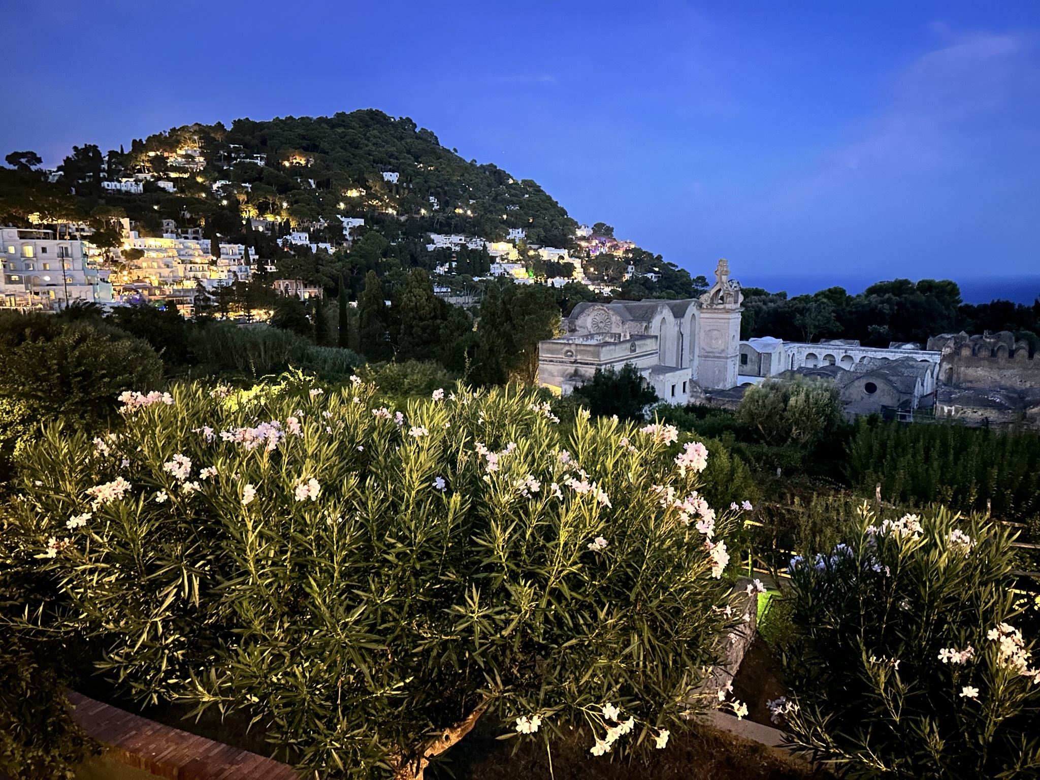 Capri bei Nacht
